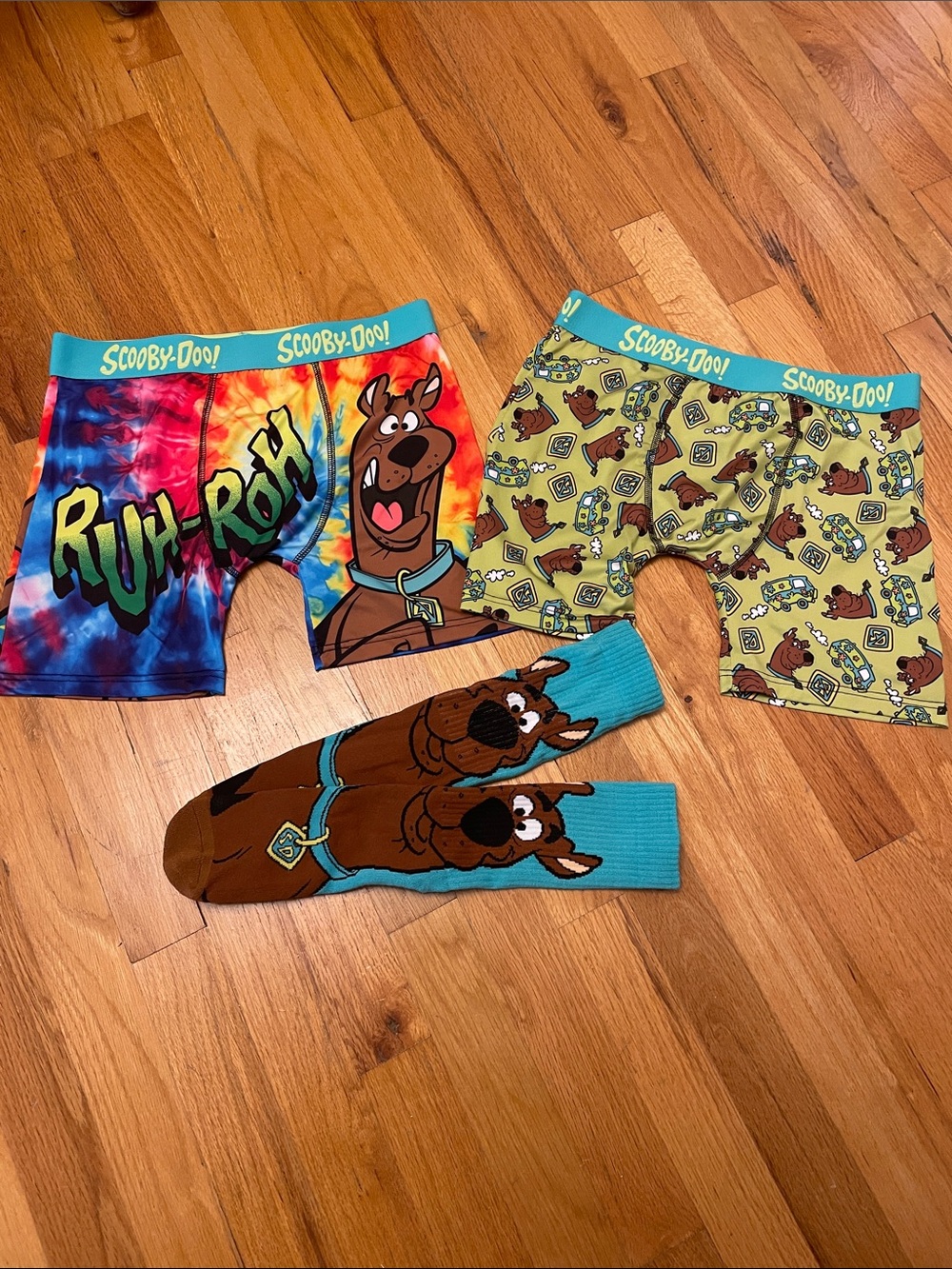 Scooby -Doo Boxer Briefs/Sock Bundle. Size Medium. NWOT